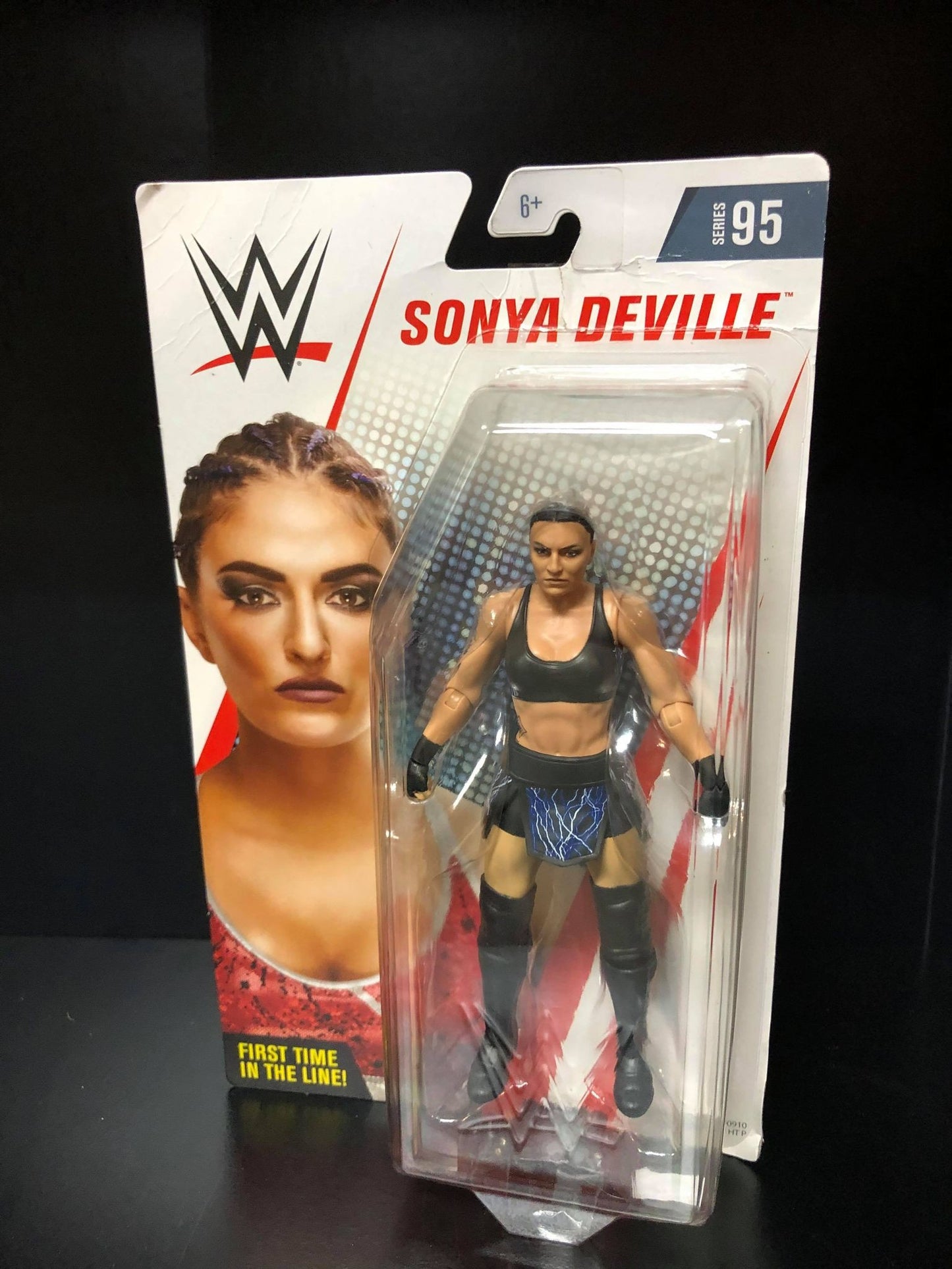 Sonya Deville