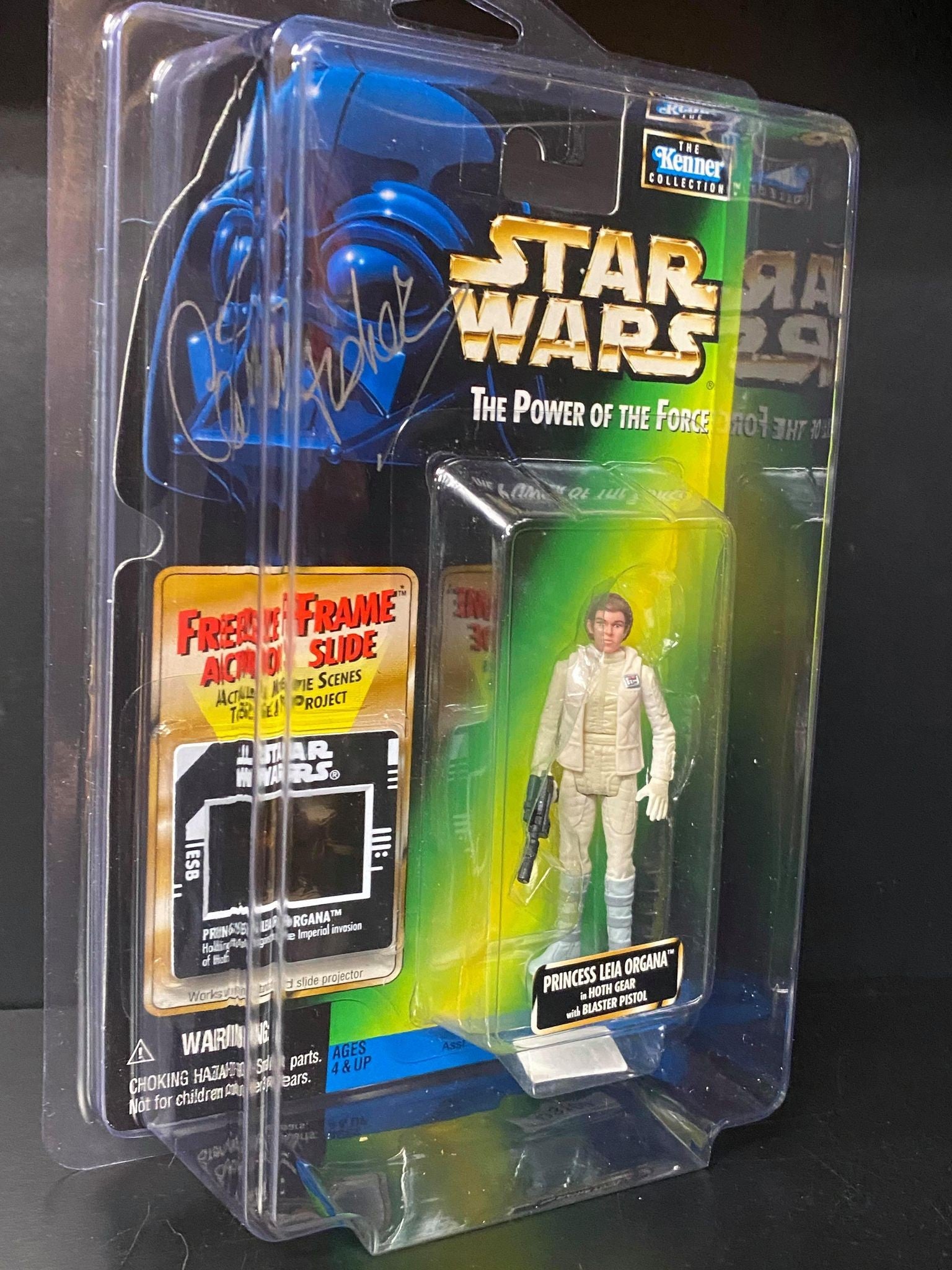 Carrie Fisher : Princess Leia in Hoth Gear