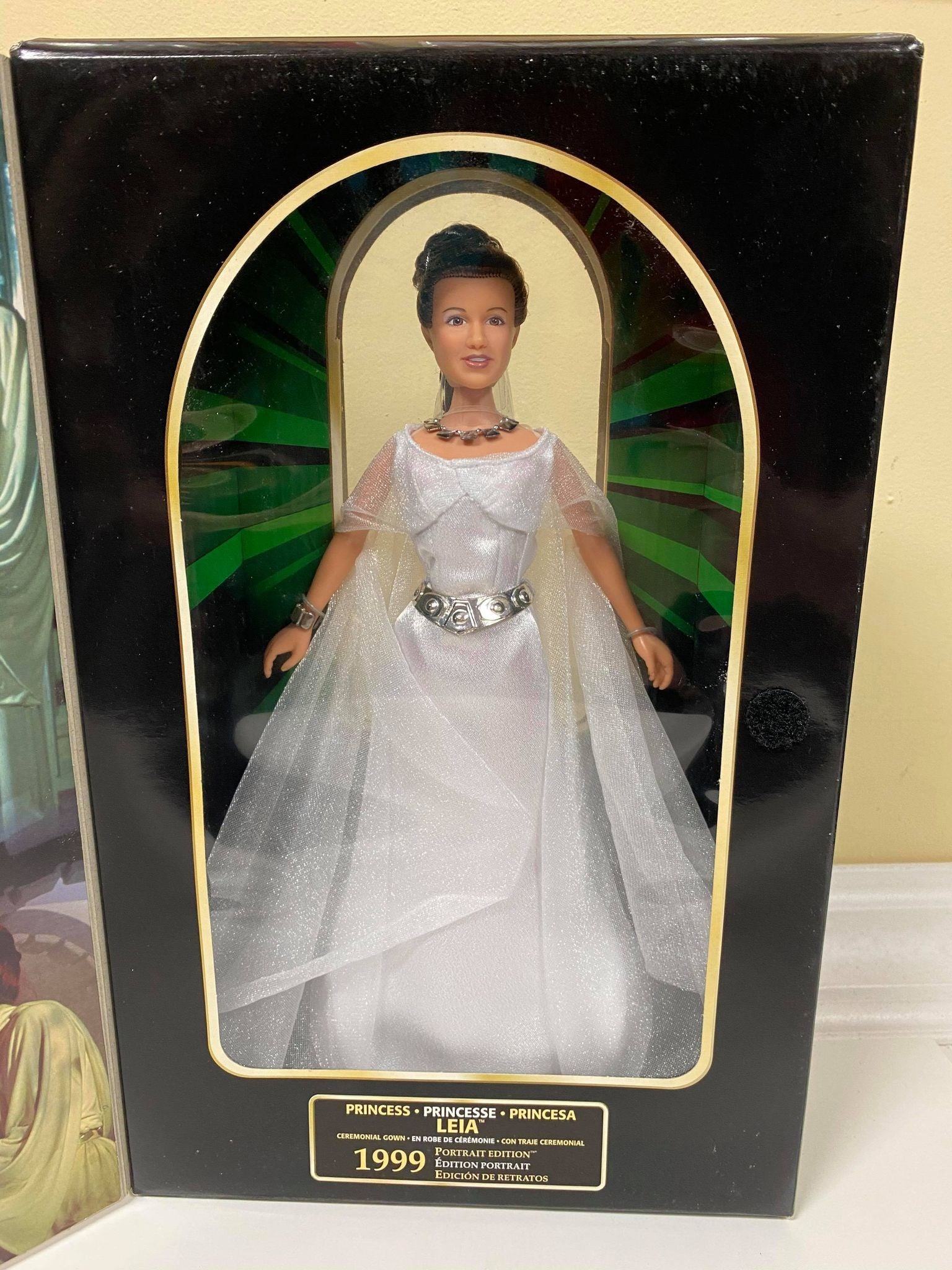 Princess Leia (Ceremonial Gown)