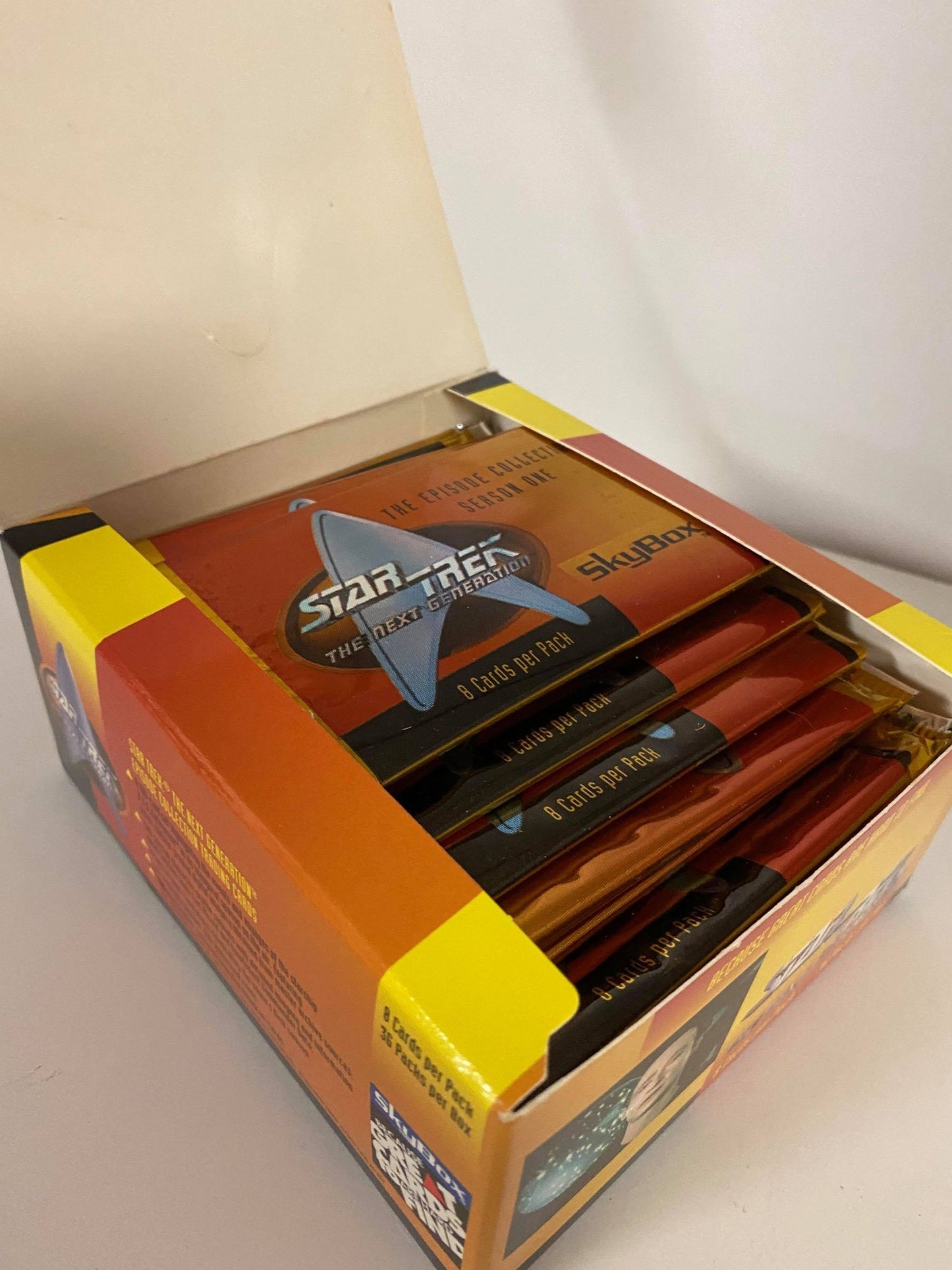 Star Trek TNG : Season One : Empty Box