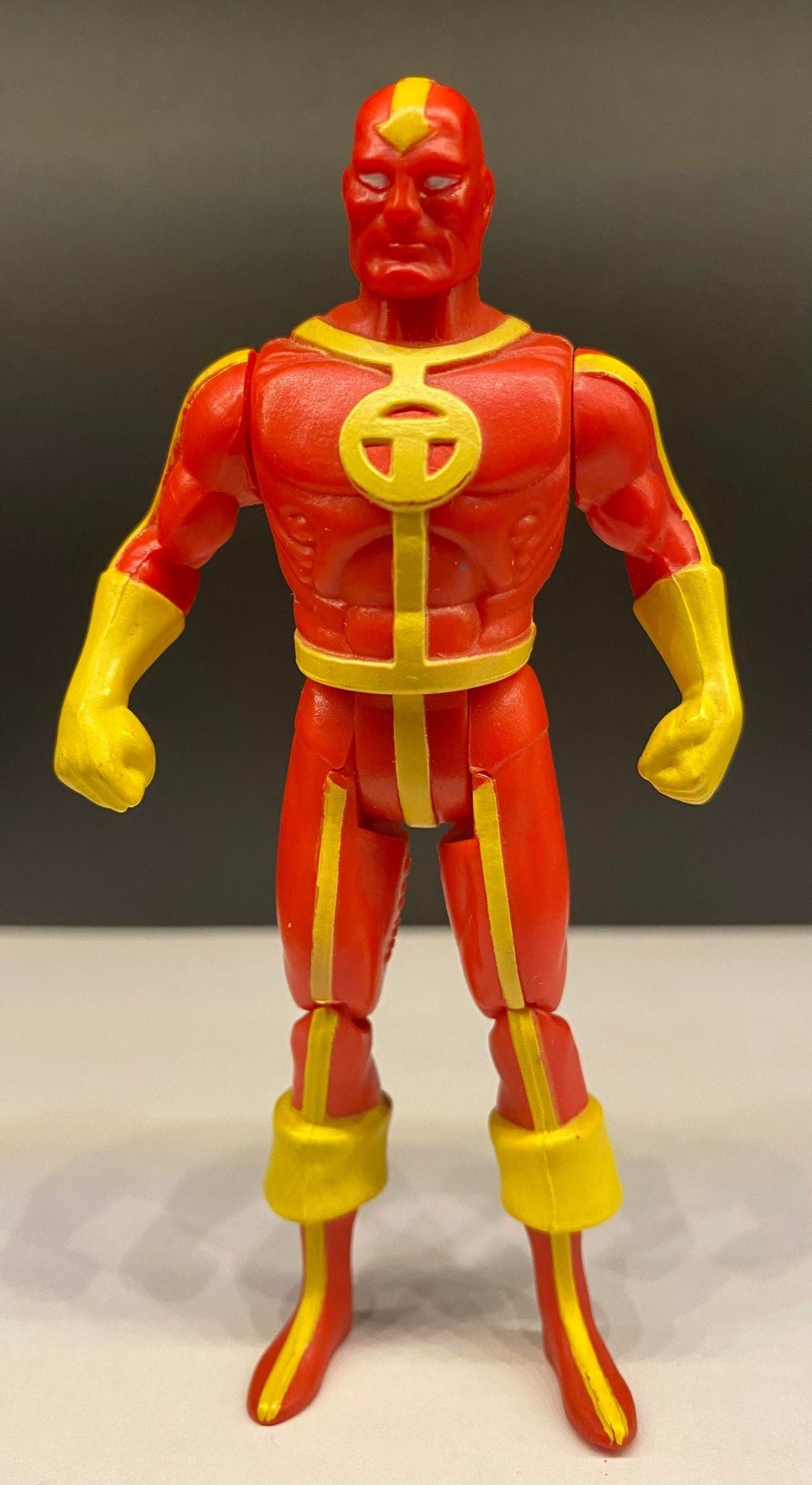 Red Tornado : Incomplete