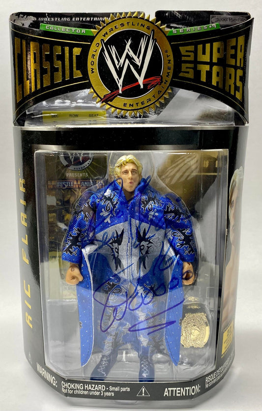 Ric Flair : Signed