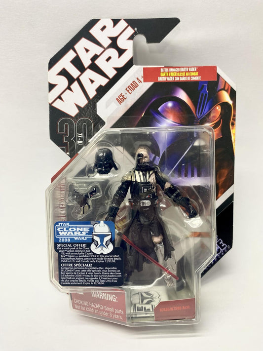 Darth Vader : Battle-Damaged