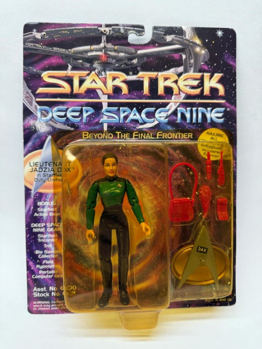Jadzia Dax con uniforme de la Flota Estelar: australiana