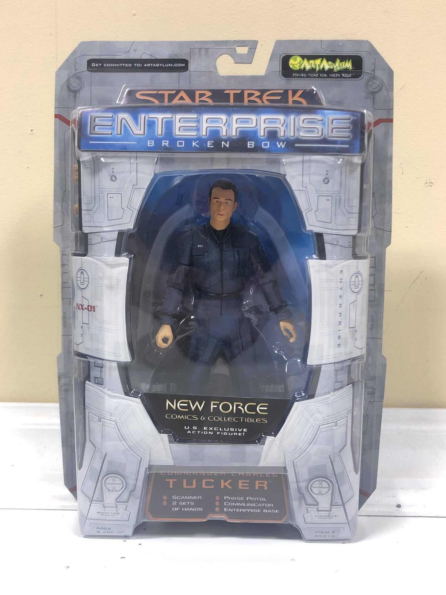 Tucker (Exclusive)
