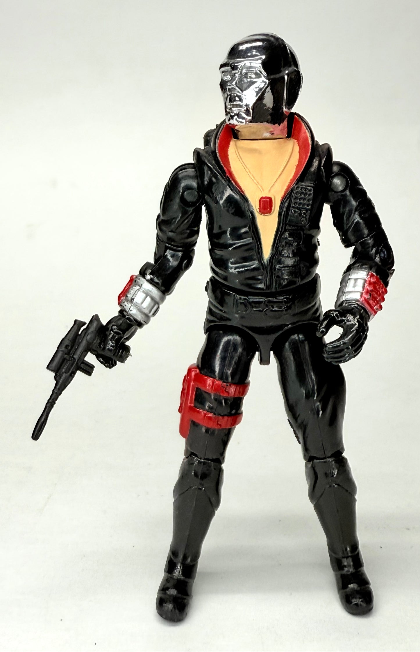 Destro (1983)