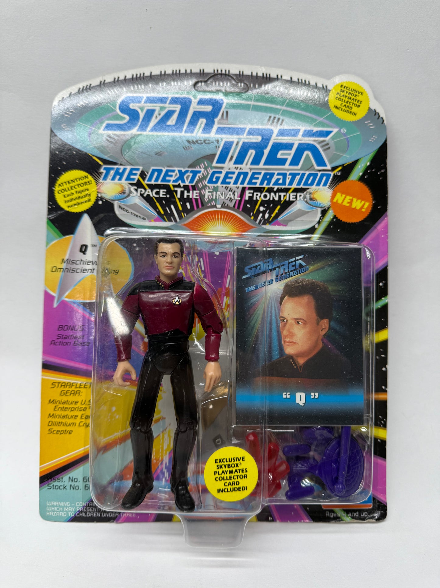 Q (Starfleet Uniform)