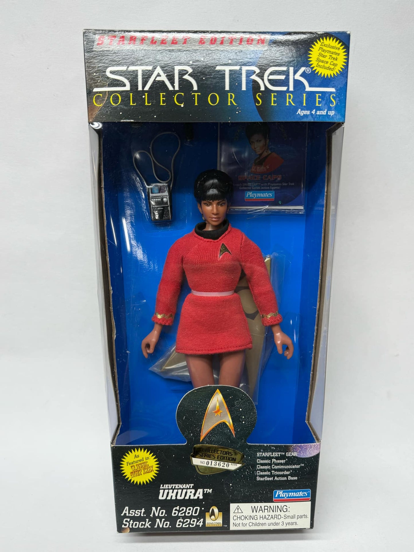 LT. Uhura