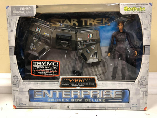 T'pol w/ Science Station