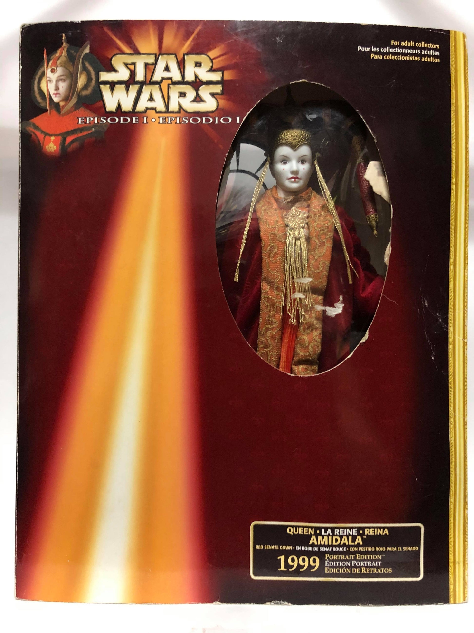 Queen Amidala (Red Senate Gown