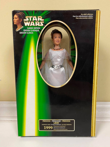 Princess Leia (Ceremonial Gown)