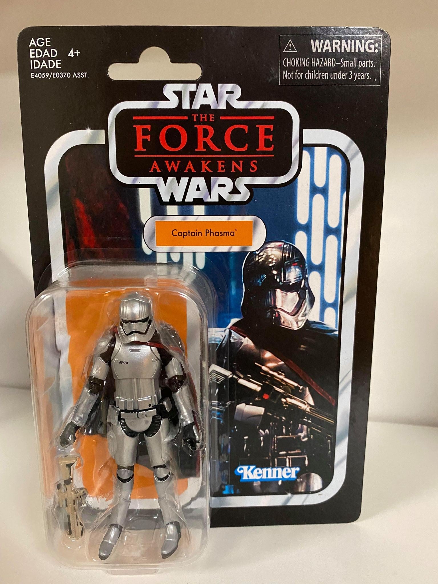 Captain Phasma (VC142)